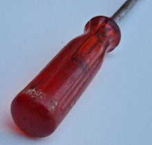 Load image into Gallery viewer, Vintage Belzer YL 8000 volt philips screwdriver, Vanadium Extra 778 PB/3 Germany
