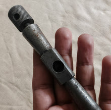 Load image into Gallery viewer, Vintage Tap Wrench / T-Handle Holder – 12cm Long – Metalworking Hand Tool
