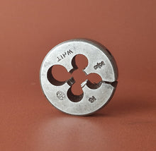 Load image into Gallery viewer, Whit 3/18 16 Split Die Threading Tool , British Made
