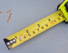 Load image into Gallery viewer, Toolsman 5m Tape Measure 16FT Heavy Duty Industrial 25mm Width Smooth Blade
