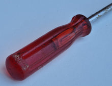 Load image into Gallery viewer, Vintage Belzer YL 8000 volt philips screwdriver, Vanadium Extra 778 PB/3 Germany
