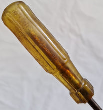 Load image into Gallery viewer, Steadfast amber flat or slotted head screwdriver , 22.5cm long
