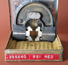 Load image into Gallery viewer, Matrix 255 x 40 BSI MED 1 43 H AJ INSP Adjustable Thread Caliper Gauge In Case
