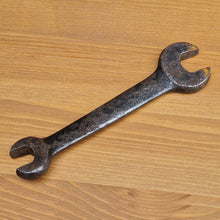 Load image into Gallery viewer, Vintage 1107 W  Spanner The Billings And Spencer Co. Hartford Conn. U.S.A.
