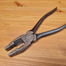 Load image into Gallery viewer, Vintage Elliott Lucas Combination Pliers Cannock Made In  England
