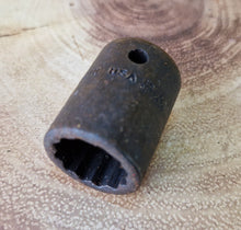 Load image into Gallery viewer, Snap-On 3/4 PDH-240 USA 12 point socket. Pat no. 3273430
