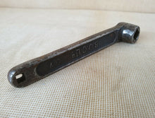 Load image into Gallery viewer, Vintage B.O.C SA 9/32 Gas Bottle Cylinder Spindle Key , 11cm long
