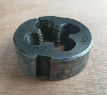 Load image into Gallery viewer, Johansson Bsf 1/2, G, Engineering Thread Cutting Die, Vintage Tool
