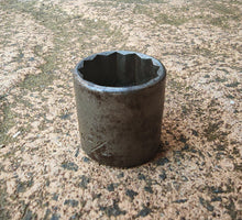 Load image into Gallery viewer, Vintage WF-33 FL MB C 3/4" Drive Socket – Used Tool
