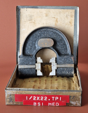 Load image into Gallery viewer, Matrix 1/2 x 22 TPI BSI MED Adjustable Thread Caliper Gauge In Case G 79 INSP 2
