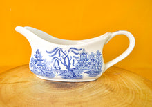 Load image into Gallery viewer, Royal Staffordshire Willow Pattern Sauce / Gravy Boat by J&amp;G Meakin England
