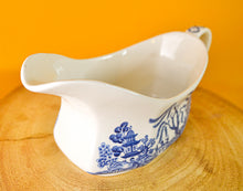 Load image into Gallery viewer, Royal Staffordshire Willow Pattern Sauce / Gravy Boat by J&amp;G Meakin England
